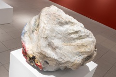 Rita Miglioli, Fragment, 2019. Wire, plaster, newspaper clippings, glue, acrylic paint, and varnish, 19" x 28" x 26"